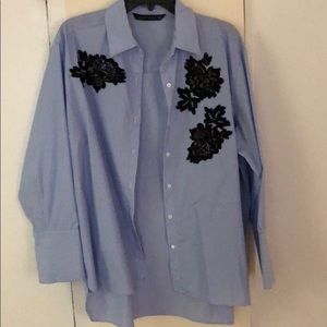 Blue and white button down shirt w/ appliqué